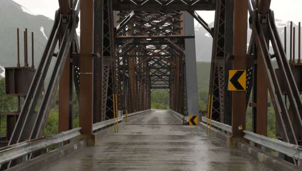 Southbound view of two-foot offset between north span and rest of bridge