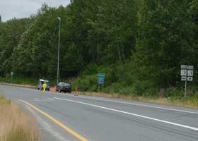 Closeup of north end of AK 9, at junction with AK 1