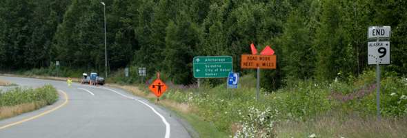 Photo of north end of AK 9, with END sign in foreground