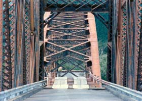 Million Dollar Bridge, showing temporary transition between intact southern spans and collapsed northern span